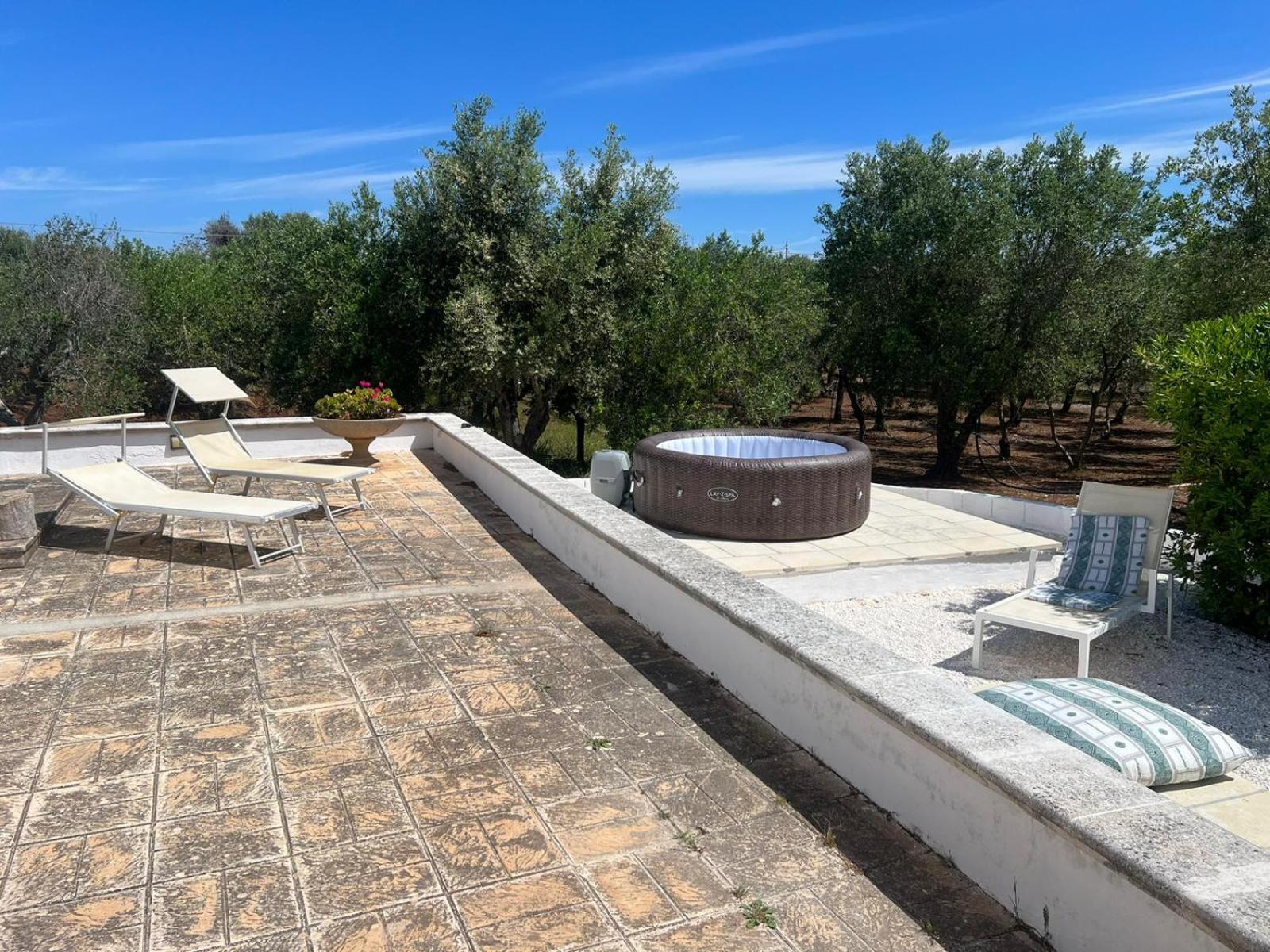 Вилла Trullo La Quercia Остуни Экстерьер фото