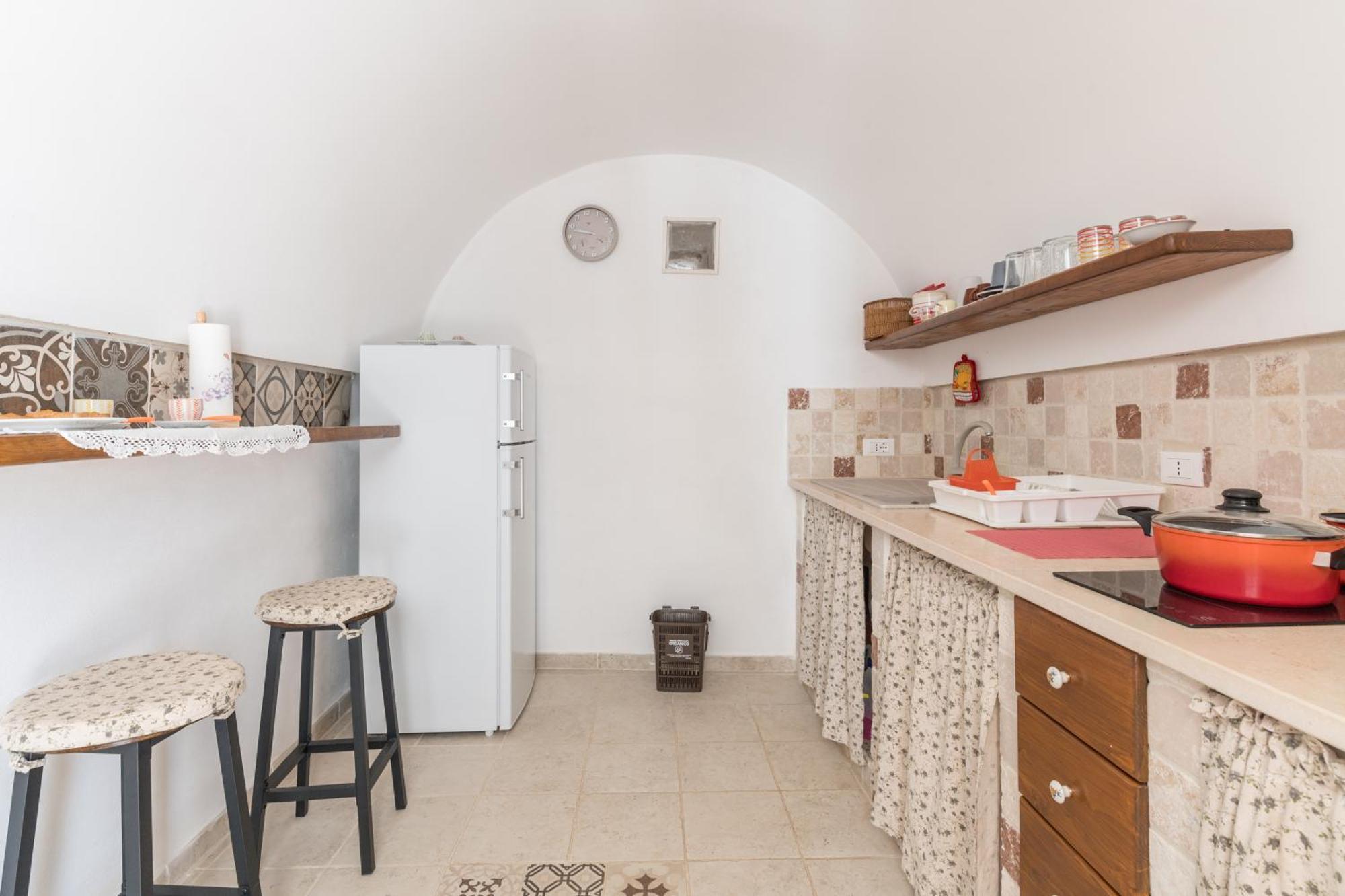 Вилла Trullo La Quercia Остуни Экстерьер фото